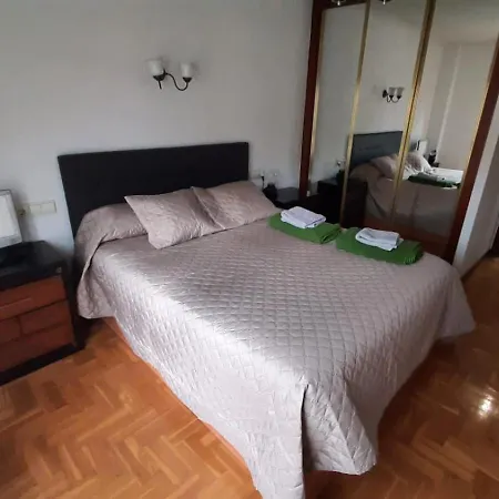 Sar Inn - Garaje Incluido Avilés Exterior foto
